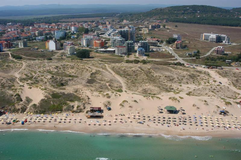 Хотел Калипсо Блу Primorsko Buitenkant foto